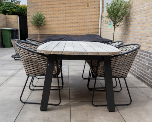 Opruiming 7,5 m2 keramische tegel 60x60x3cm Knokke €25,00 p/m2